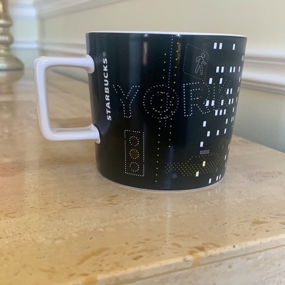 Starbucks 2014 Times Square NYC Ceramic Mug 14 fl oz / 414 ml - Picture 2 of 9